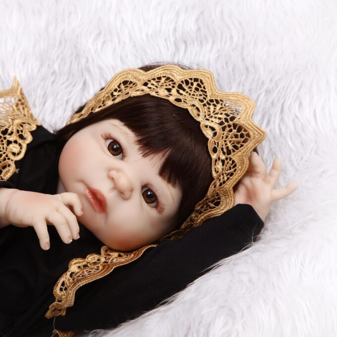 Bebê Reborn de Silicone JUJU com Enxoval - Imagem 5